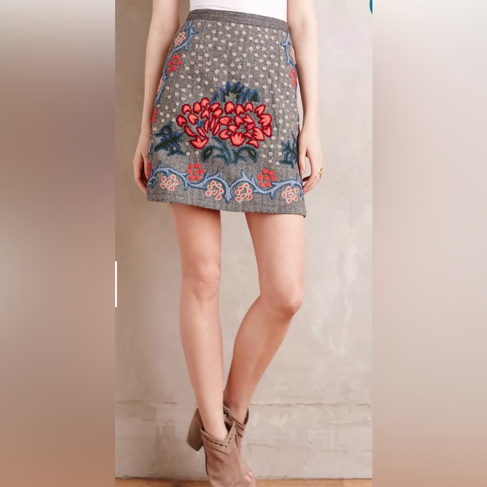 Hemant & Nandita Anthropologie flower embroidered gray wool blend skirt like new
